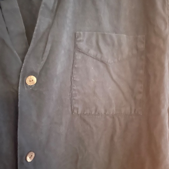 Black Aloha shirt - Picture 2 of 3